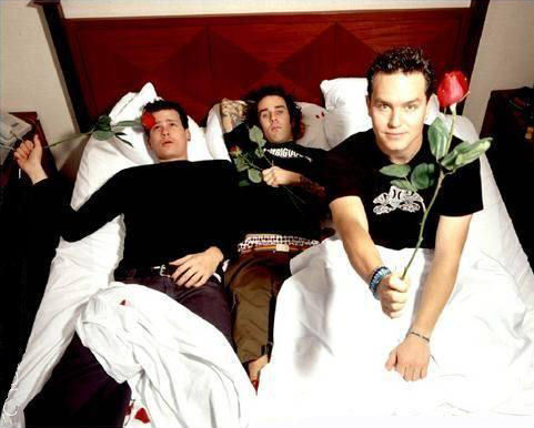 Blink-182--large-msg-116824622463.jpg